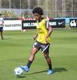 Willian em treino do Corinthians no CT Joaquim Grava neste sábado Rodrigo Coca Ag.Corinthians  Foto: Rodrigo Coca  / Ag.Corinthians