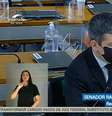 Senador Randolfe Rodrigues surpreende os colegas ao citar música com termos pouco usados nos plenários do Congresso  Foto: TV Senado