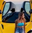 Leticia Bufoni exibe seu McLaren 720S Divulgação Redes sociais  Foto: Divulgação  / Redes sociais