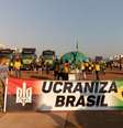 Grupo usa símbolos de movimento paramilitar de extrema-direita da Ucrânia, considerado ultranacionalista e neofascista  Foto: Ucraniza Brasil