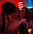 "O que resta" acompanha grupo de amigos que vivem uma sexualidade livre  Foto: Divulgação/O2 Play