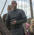 Vikings veio recheada de erros históricos, mas em uma coisa a série acertou: os nórdicos eram navegadores ousados   Foto: Reprodução/TM Productions/Take 5 Productions/Octagon Films/MGM / Meio Bit