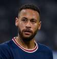 Neymar, do Paris Saints-Germain, e Alisson, do Liverpool, representam o Brasil no 'The Best'  Foto: Federico Pestellini / Panoramic / Reuters
