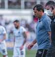 Fabio Carille durante jogo entre Santos e América Mineiro  Foto: ANDERSON LIRA / FRAMEPHOTO / Gazeta Press