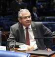 O senador Angelo Coronel tenta diminuir a aversão do setor privado ao texto do IR aprovado na Câmara.  Foto: Roque de Sá/Agência Senado / Estadão