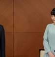 Pompa tradicional foi substituída por assinatura de documento e coletiva de imprensa da princesa e do marido, Kei Komuro  Foto: DW / Deutsche Welle