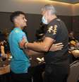 Philippe Coutinho foi o primeiro jogador a se apresentar e já conversou com Tite  Foto: Lucas Figueiredo/CBF