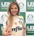 A campanha de Leila Pereira entregou bonés, camisetas e máscaras para os associados neste sábado no clube social  Foto: Leila Pereira/ Twitter / Estadão