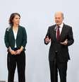 Da esq. para a dir.: Robert Habeck e Annalena Baerbock, líderes do Partido Verde; Olaf Scholz, do SPD; e Christian Lindner, do FDP  Foto: DW / Deutsche Welle