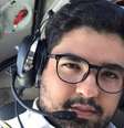 Gustavo Calçado Carneiro pilotava a aeronave que caiu no mar do litoral paulista  Foto: Rede social / Reprodução