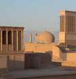Afirma-se que Yazd tem mais captadores de vento que qualquer outra cidade do mundo  Foto: Alamy / BBC News Brasil