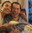 O dono do SBT, Silvio Santos, e a filha Patrícia Abravanel, no aniversário de 91 anos do apresentador    Foto: Instagram/@patriciaabravanel / Estadão