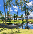 O antes e o depois de um hotel de luxo na Bahia após fortes chuvas que atingirem a região  Foto: Reprodução