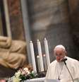 Papa Francisco discursa durante audiência no Vaticano  Foto: Vincenzo Pinto Pool via  / Reuters