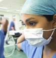 Estudos preliminares indicam que a ômicron leva a menos hospitalizações que outras variantes  Foto: Getty Images / BBC News Brasil