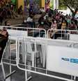 Mesmo com teste negativo, cuidados devem ser mantidos até o 10º dia  Foto: DW / Deutsche Welle