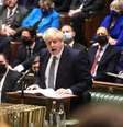 Premiê britânico, Boris Johnson, durante sessão de perguntas no parlamento em Londres, Reino Unido
12/01/2022 
Parlamento britânico/Jessica Taylor/Handout via REUTERS  Foto: Reuters