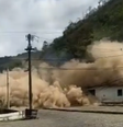 Parte de morro desmoronou e atingiu casarões históricos em Ouro Preto  Foto: Reprodução