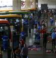 Terminal Rodoviário de Brasília tem registro diário de fluxo de pessoas. Decreto do DF determina uso obrigatório de máscara em toda a cidade  Foto: Marcelo Camargo/Agência Brasil - 8/10/2020 / Estadão