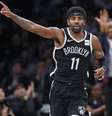 Kyrie Irving se envolve em nova polêmica e é multado pela NBA após discussão com torcedor  Foto: Divulgação/AFP / Estadão
