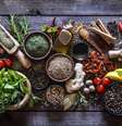 Guia da Cozinha - 5 melhores temperos para receitas veganas  Foto: Guia da Cozinha