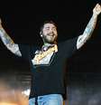 Post Malone tem mansão preparada para o fim do mundo; veja fotos  Foto: Larry Marano/INSTARimages/Cover Images/Reuters