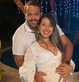 George Breu com a esposa Jéssica, que estava grávida de nove meses  Foto: Redes sociais