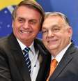 Bolsonaro (esq.) disse considerar Orbán "praticamente como um irmão"  Foto: DW / Deutsche Welle
