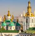 O Kyiv Pechersk Lavra, ou monastério das cavernas, é um marco arquitetônico em Kiev  Foto: Kirill Rudenko/Getty Images / BBC News Brasil
