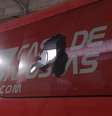 Ônibus do Bahia é atingido por bomba a caminho da Fonte Nova  Foto: Reprodução