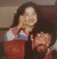 Raul Seixas e a filha Scarlet Seixas, fruto de seu relacionamento com Gloria Vaquer  Foto: Reprodução/Facebook