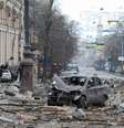  Uma vista mostra o prédio da administração regional danificado em Kharkiv, na Ucrânia  Foto: Reuters