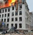 Incêndio em prédio da polícia em Kharkiv após bombardeio russo  Foto: ANSA / Ansa - Brasil
