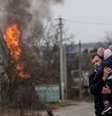 Fuga de Irpin  Foto: Reuters / BBC News Brasil