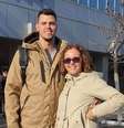 Gabriel e a mãe, Silvana: brasileiro vive período de angústia à espera de notícias sobre a família  Foto: Arquivo pessoal / BBC News Brasil