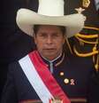 Presidente peruano Pedro Castillo sobreviveu à segunda tentativa de impeachment em apenas oito meses de mandato  Foto: AFP / BBC News Brasil
