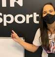 Milla Garcia, de 36 anos, faz parte do time de narradores da plataforma NSports  Foto: Reprodução