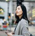 Cada vez mais mulheres estão ganhando mais que seus parceiros homens, mas essa situação ainda é motivo de insegurança e desconforto para ambos  Foto: Getty Images / BBC News Brasil