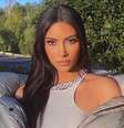 A influenciadora já foi casada três vezes, sendo que o último divórcio aconteceu ano passado com a separação de Kanye West  Foto: Instagram/@kimkardashian / Famosos e Celebridades