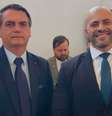 Menos de 24 horas depois da decisão do STF, o presidente Jair Bolsonaro saiu em defesa do deputado Daniel Silveira e editou um inédito decreto que concedeu perdão da pena imposta por dez dos 11 ministros da Corte.  Foto: Reprodução/Facebook / Estadão