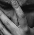 sofrimento tristeza  Foto: Adrian Swancar/Unsplash