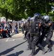 Tradicional marcha sindical do 1º de maio em Paris  Foto: Reprodução/Reuters