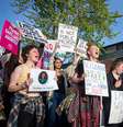 Manifestantes americanas durante marcha que defendia o direito ao aborto  Foto: Reuters