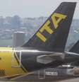 Avião do grupo Itapemirim no Aeroporto Internacional JK, em Brasília  Foto: Dida Sampaio / Estadão