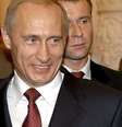 Putin e Alina Kabaeva fotografados em 2004  Foto: Reuters / BBC News Brasil