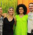 Os apresentadores Isaque Criscuolo e Renato Viterbo com as convidadas Maitê Schneider e Gabriela Augusto  Foto: PapuArt
