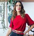 Paola foi questionada sobre sua relação com pessoas próximas e que eram bolsonaristas.  Foto: Instagram/@paolacarosella / Famosos e Celebridades