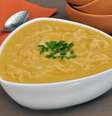 Guia da Cozinha - Caldo de abóbora com frango: receita para se aquecer com muito sabor  Foto: Guia da Cozinha
