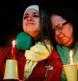Ataques a tiros contra escola primária Sandy Hook, em 2012, deixou 26 pessoas mortas  Foto: Getty Images / BBC News Brasil