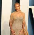 Jada Pinkett Smith, alvo de piada de Chris Rock, em festa do Oscar   Foto: Reuters